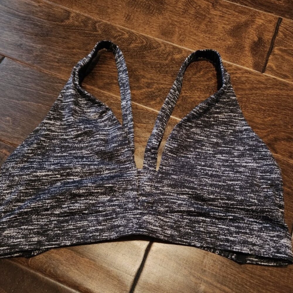 Victoria's Secret Sport VSX Marled Black Sports Bra Medium